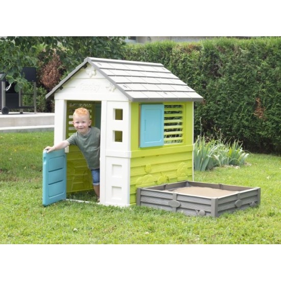Smoby Детска къщичка с пясъчник и градинка Square House